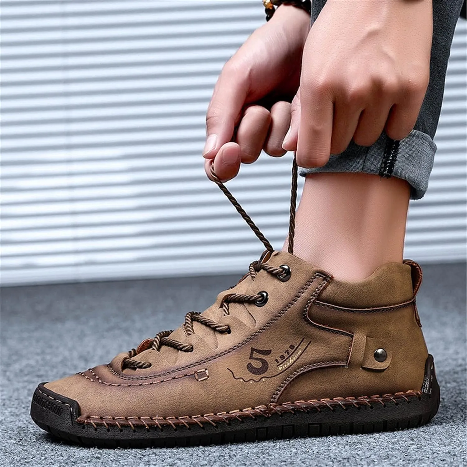 Dress Shoe Laces Men Leather Fashion Summer and Autumn Men Leather Shoes Flat Soft Bottom Comfortable Mid Top Lace Up Casual Men's Handmade Leather Custom Shoes (Khaki, 9)